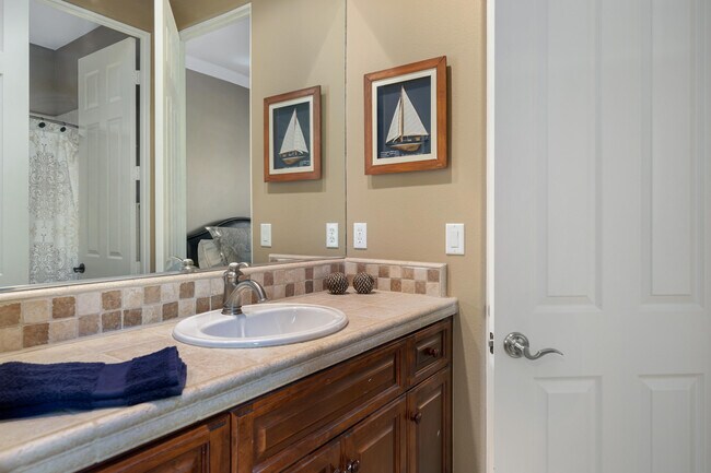 Building Photo - 48532 Bighorn Dr