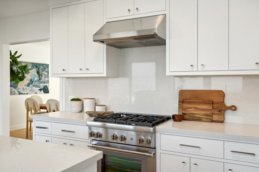 Kitchen - 4301 Don Arellanes Dr