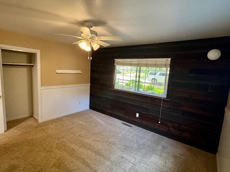 Building Photo - 224 Cotati Oaks Ct W