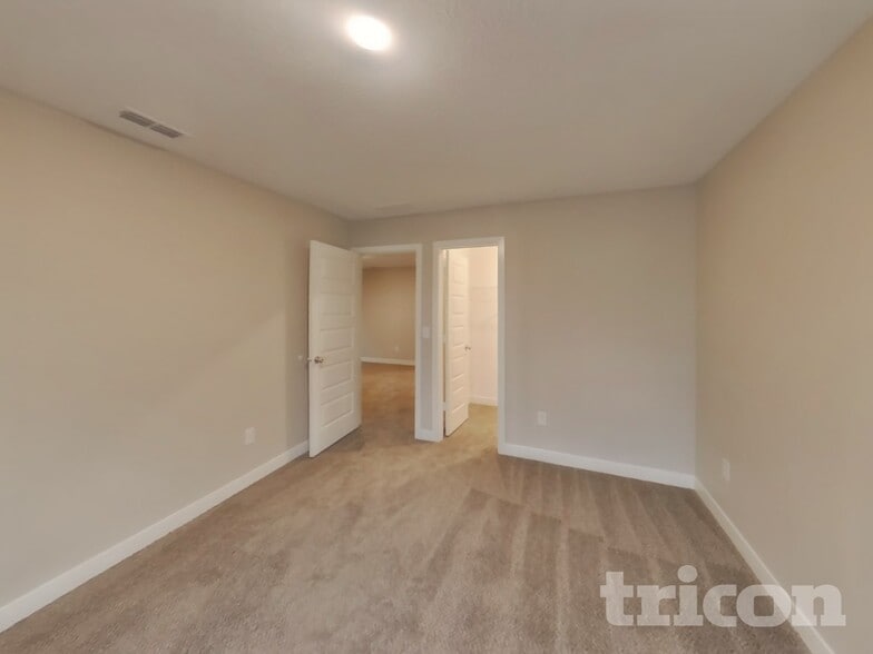 Building Photo - 4628 W Mineral Ln