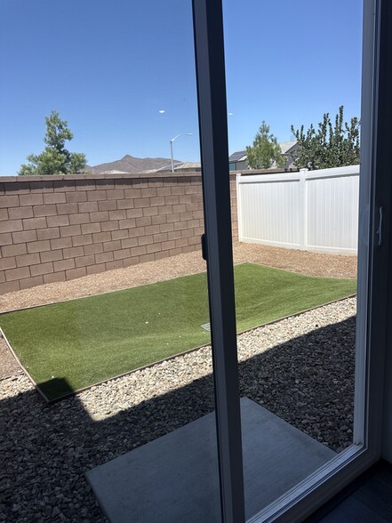 Building Photo - 32670 Ventura Ln
