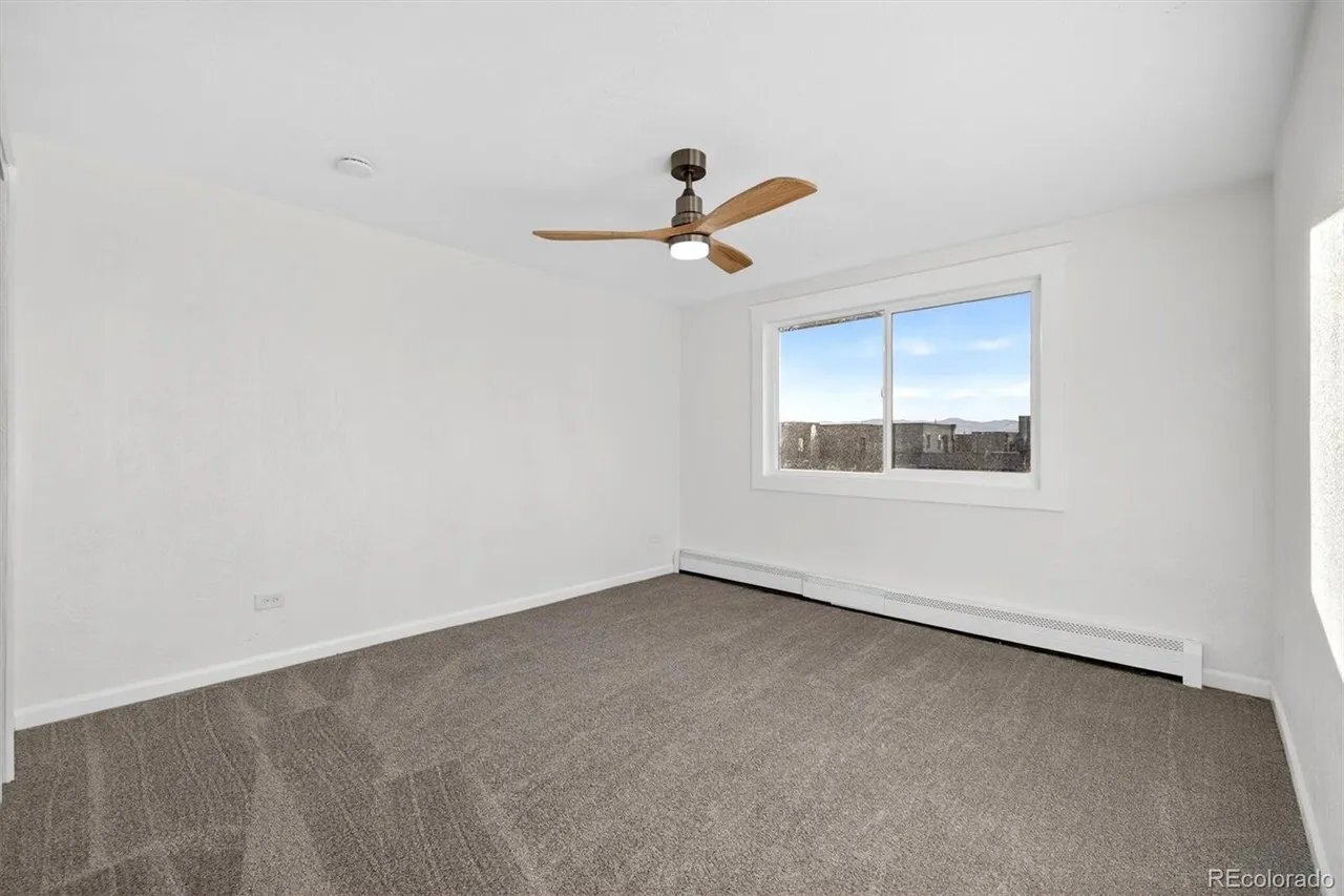 Building Photo - 3047 W 47th Ave
