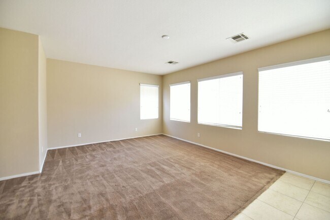 Building Photo - Beautiful 4BED/3BATH/CAR home located in SW Las Vegas! -Enjoy Rent-Free Holidays!
