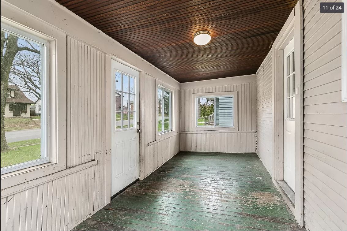 Porch - 1014 8th Ave S