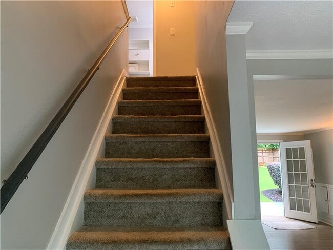 Building Photo - 9695 N Pond Cir