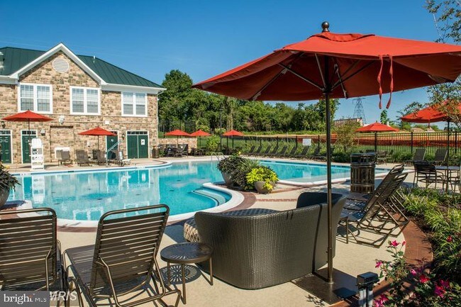 Building Photo - 41851 Cinnabar Square