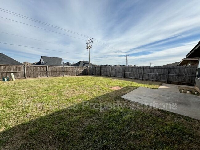 Building Photo - 19804 Serenade Way