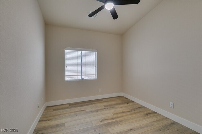 Building Photo - 2180 Dogwood Ranch Ave