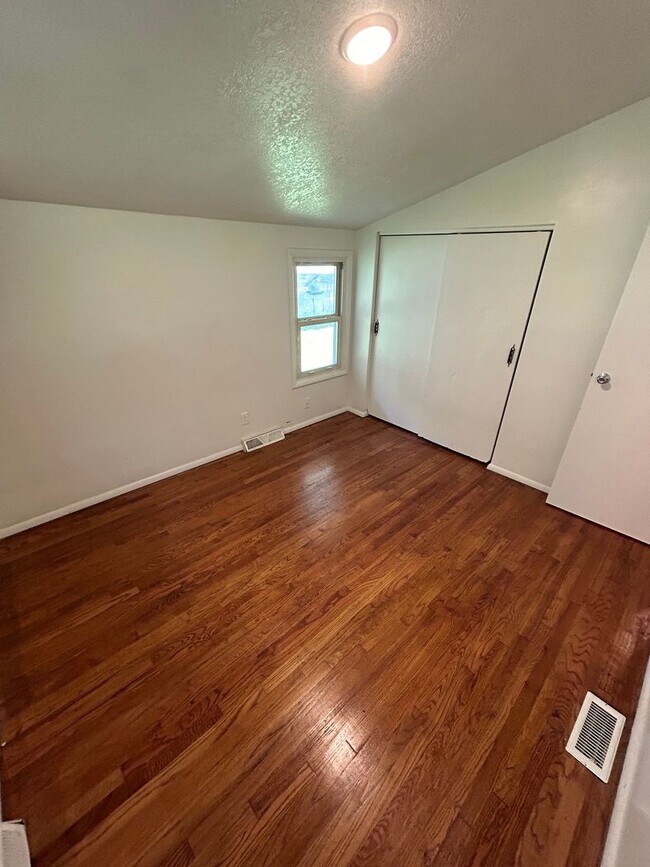 Building Photo - 11301 Herrick Ave