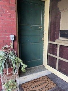 Building Photo - 130 Main St