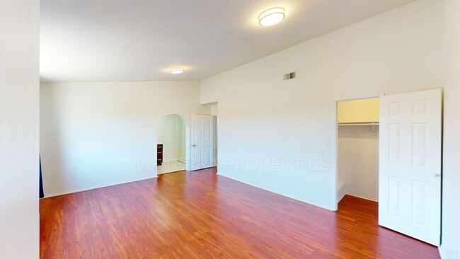 Building Photo - Beautiful 3 Bedroom Home in Garden Grove