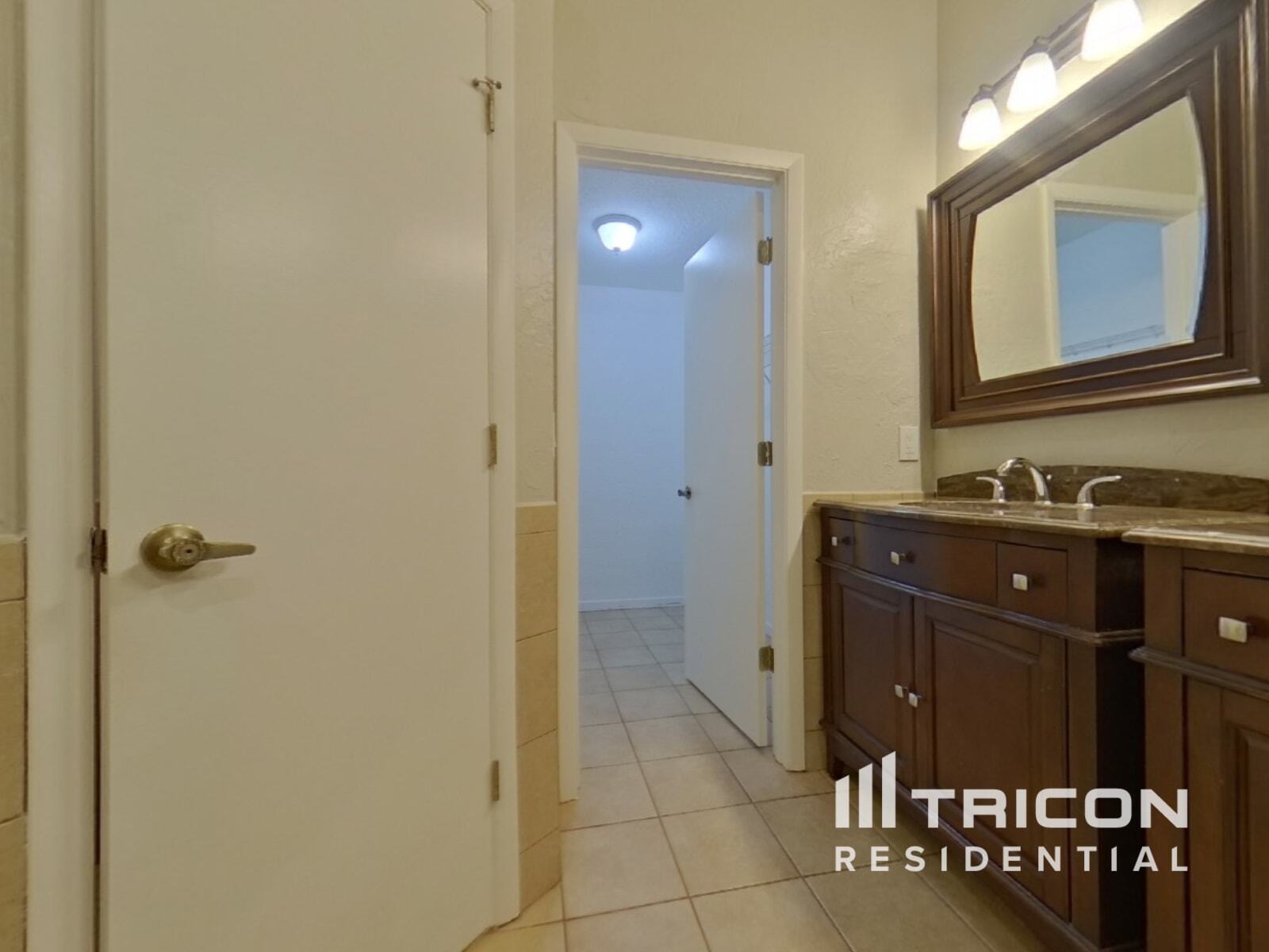 Building Photo - 2636 Cahill Way