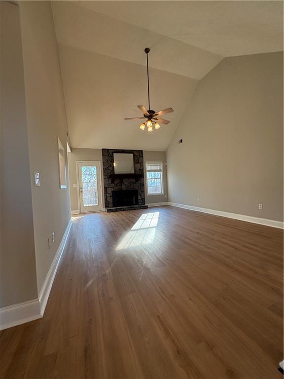 Building Photo - 933 Kendall Park Dr