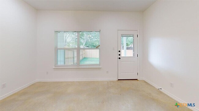 Building Photo - 209 Elbert Ln