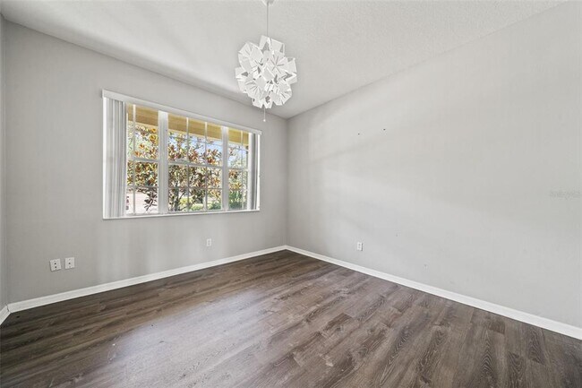 Building Photo - 10909 Observatory Way