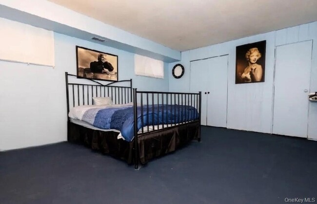 Building Photo - 32 Ebey Ln