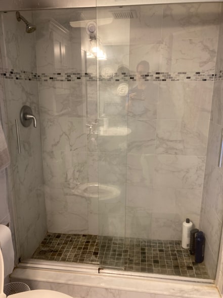 Building Photo - 470 3rd St S