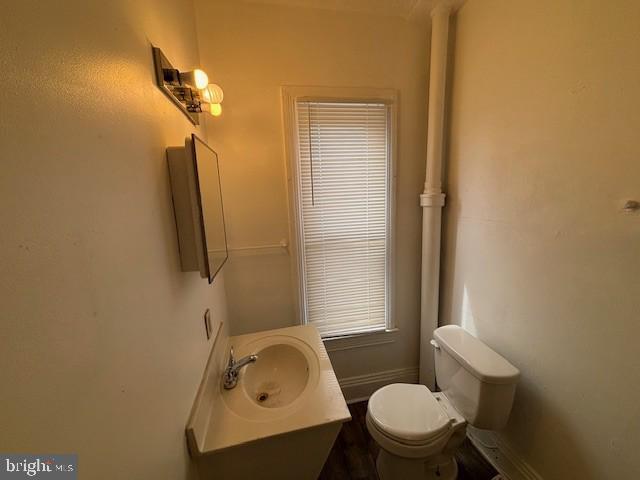 Building Photo - 617 Jessop Pl