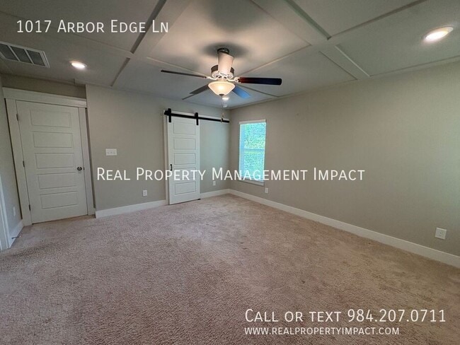 Building Photo - 1017 Arbor Edge Ln