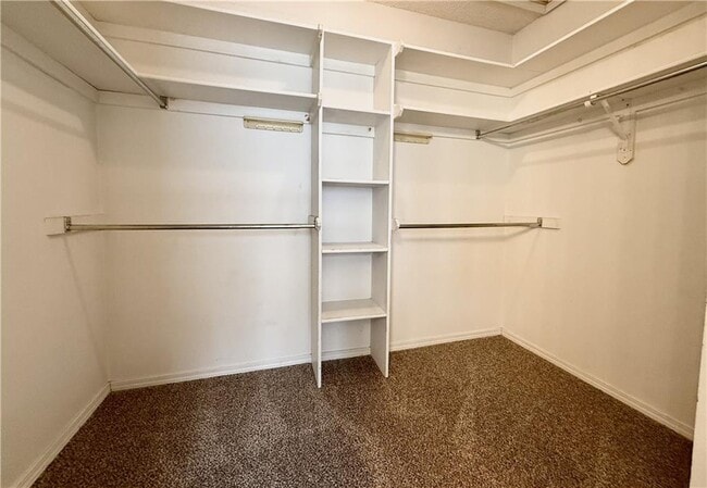 Building Photo - 2978 N Apatite Dr