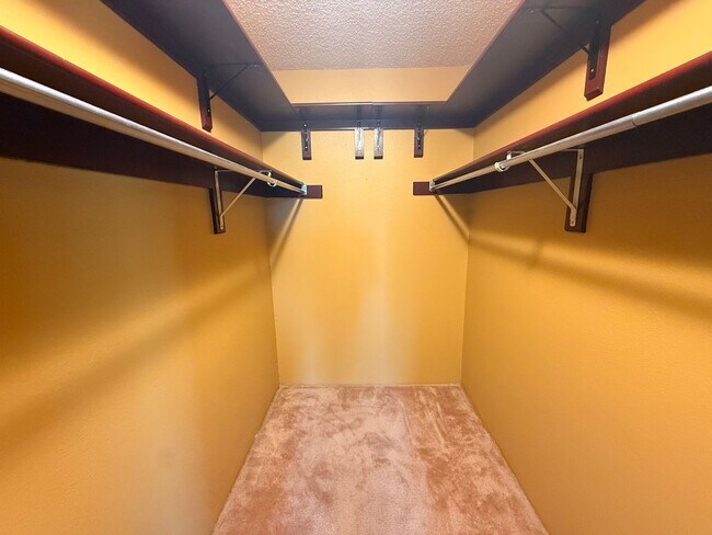 Building Photo - Green Mountain Condo with Scenic Views & Trail Access