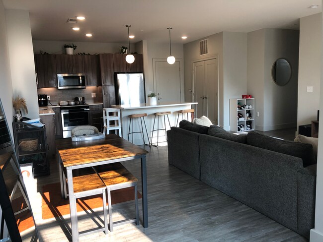 Living area + Kitchen - 11 W Gay St