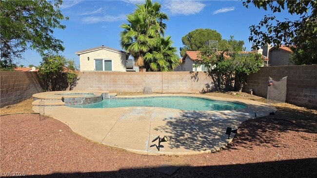 Building Photo - 112 Menta Ct