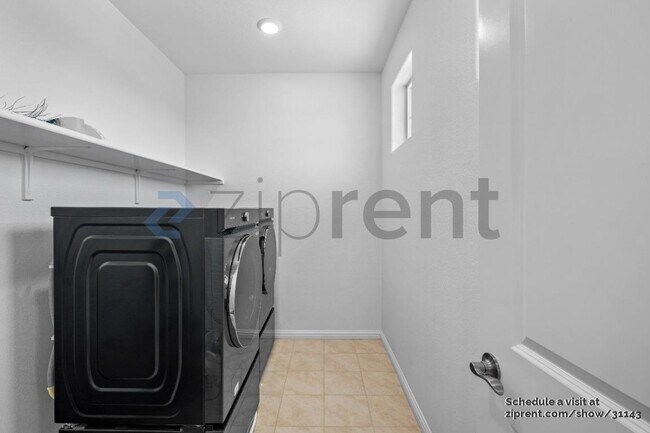 Building Photo - 15833 Beckford Ct