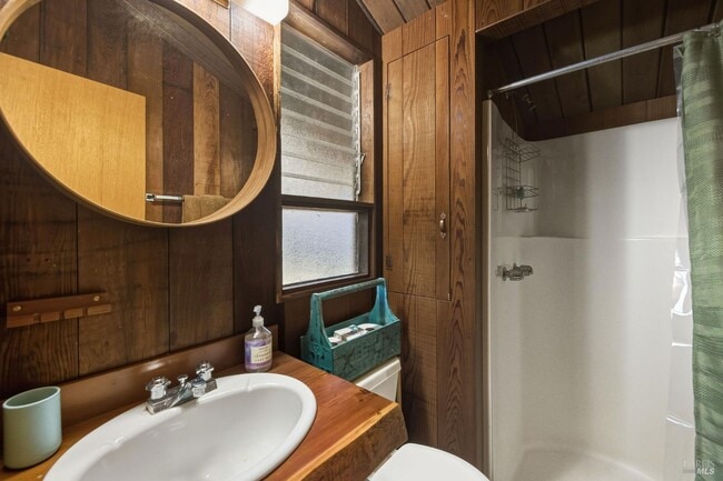 Building Photo - 22000 Timber Cove Rd