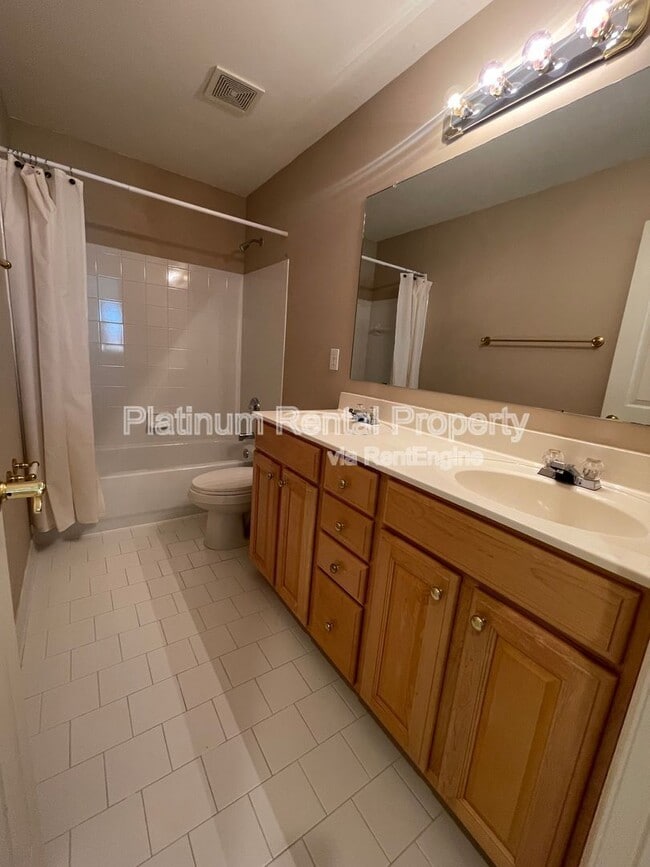 Building Photo - 4916 Durley Ln SE