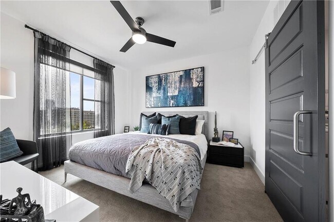 Building Photo - 1777 Peachtree Rd NE