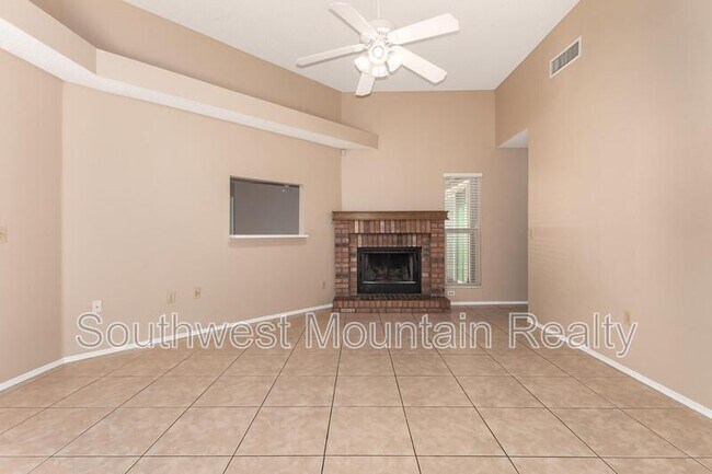 Building Photo - 541 N Granite St