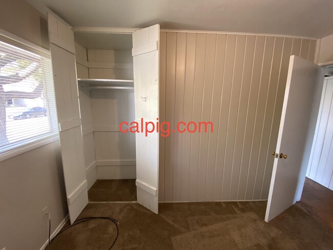 Building Photo - 5939 63rd St