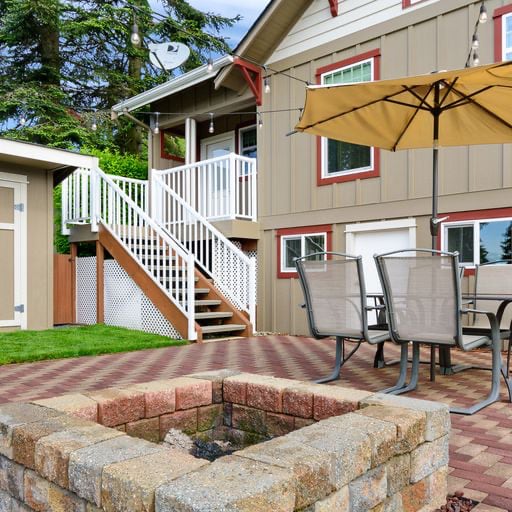 Building Photo - 11810 20th St NE