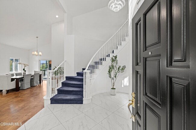 Building Photo - 287 Golden Fern Ct