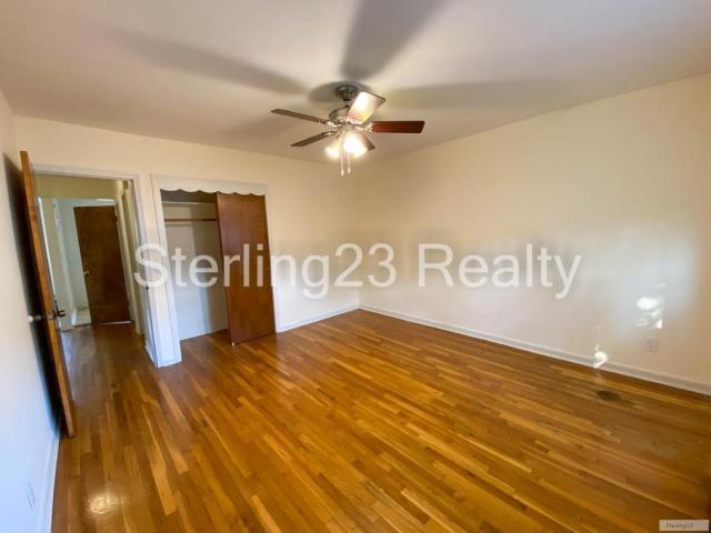 Building Photo - 2 bedroom in Long Island City NY 11102