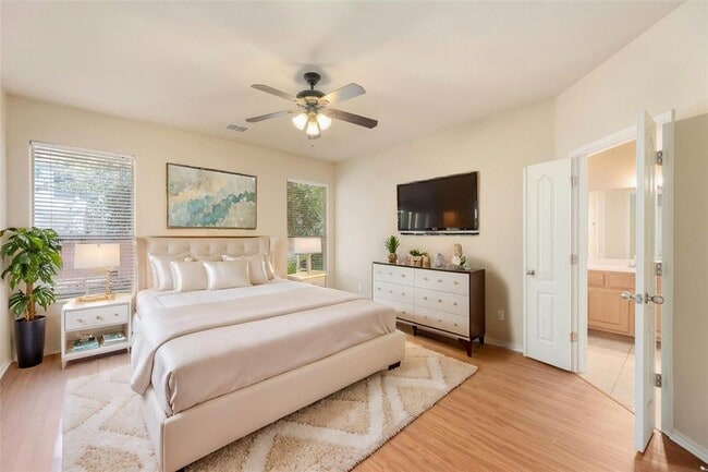 Building Photo - 3720 Pine Needle Cir