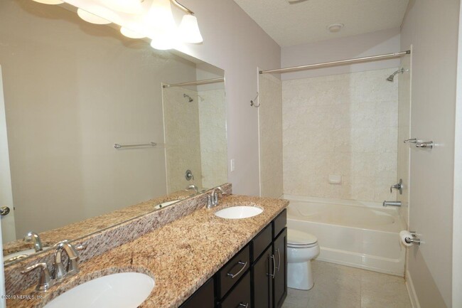 Building Photo - 4314 Ellipse Dr