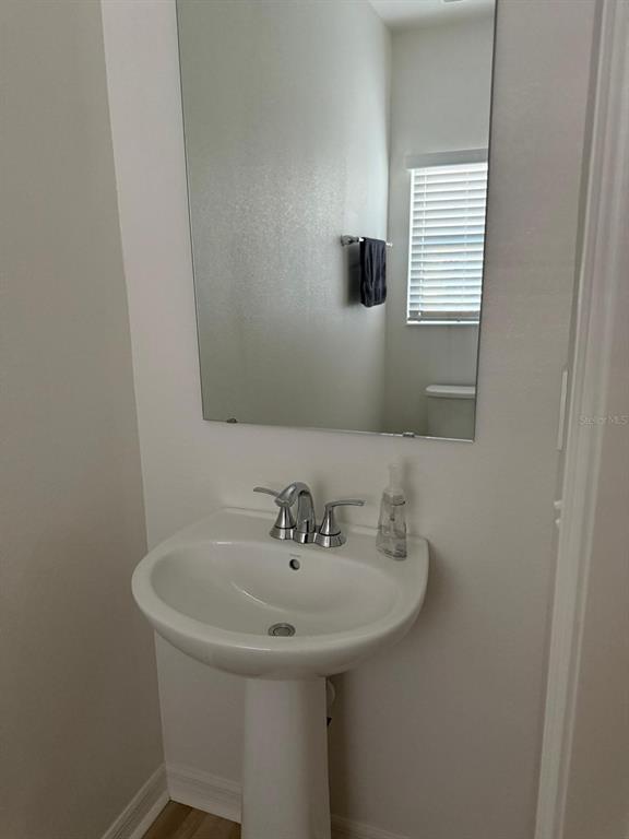 Building Photo - 9348 Westside Hls Dr