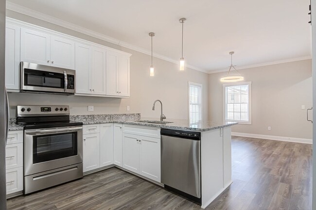Building Photo - Charming New Build with Luxury Finishes, Covered Patio & Spacious Primary Suite