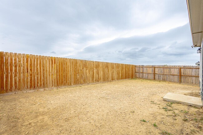 Building Photo - 5414 St Francis Dr