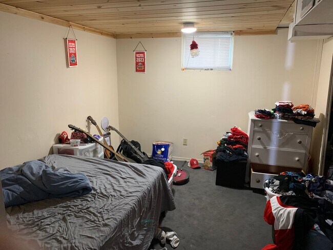 Building Photo - 1614 Adams St