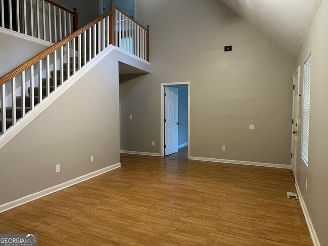 Building Photo - 1331 Colt Ridge Dr SE