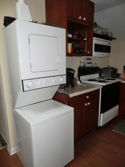 Building Photo - 1030 N Milwaukee Ave