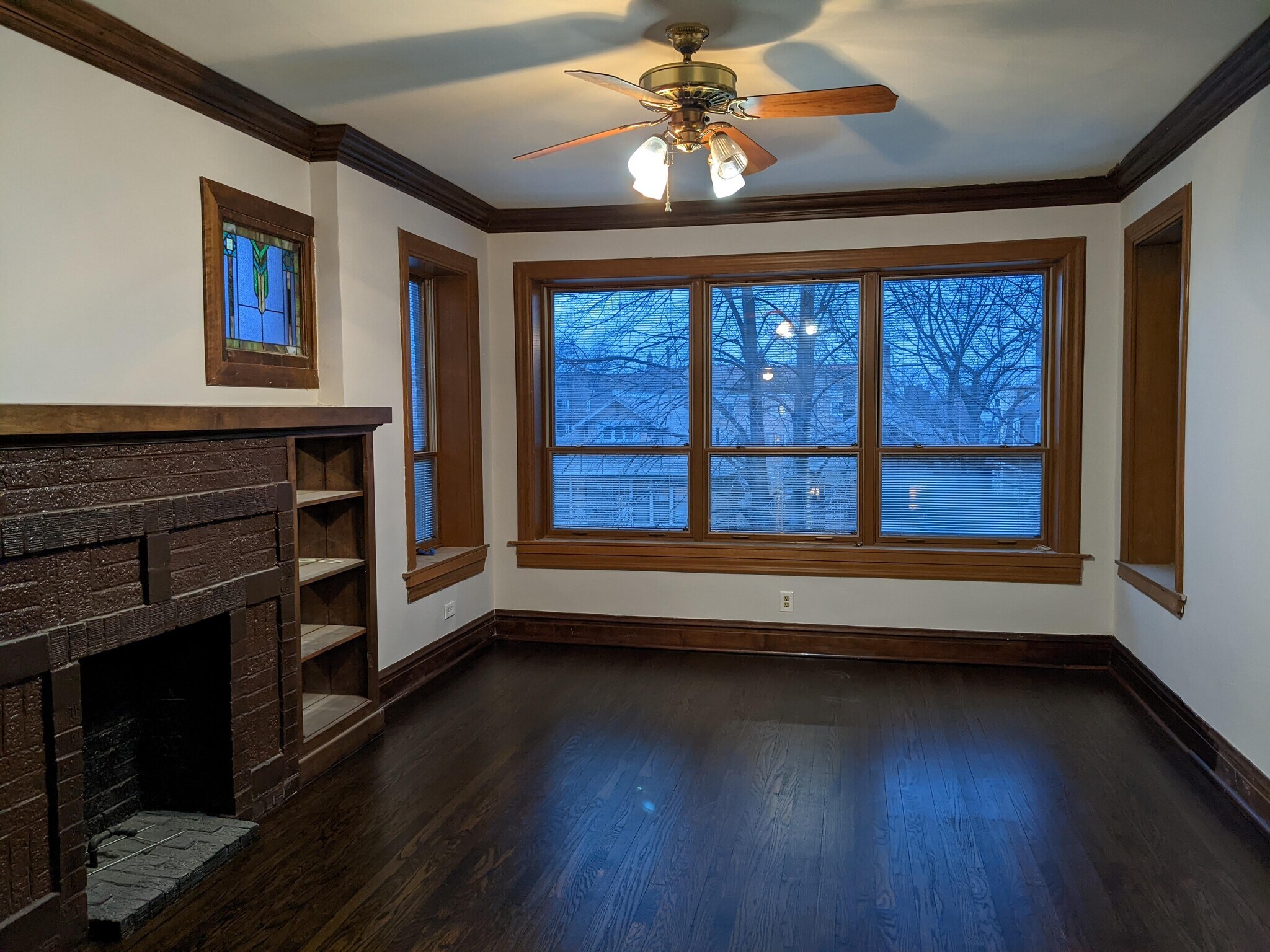 Living Room - 7319 N Bell Ave