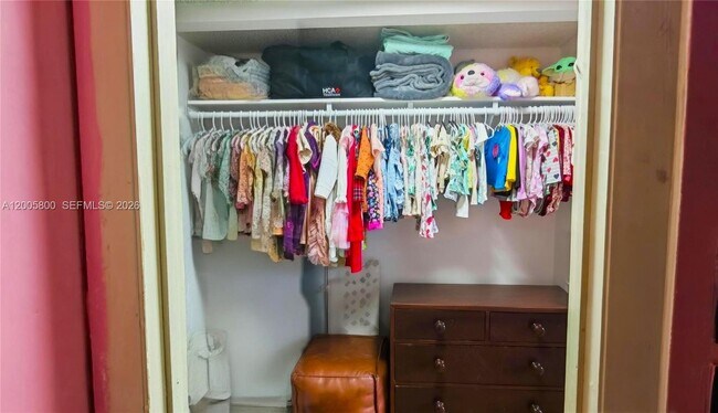 Building Photo - 2802 N 46th Ave