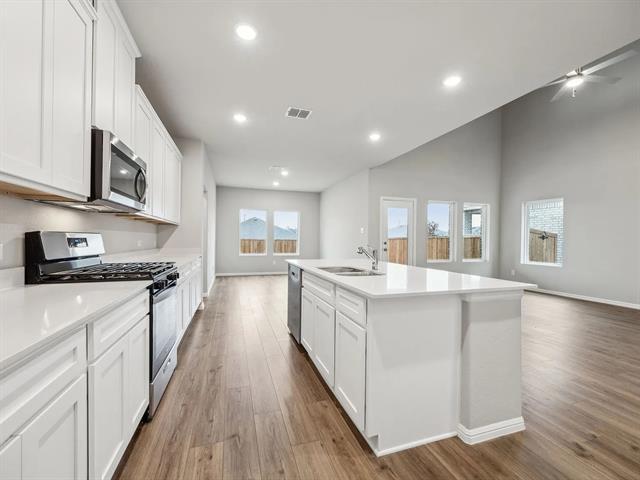 Building Photo - 308 Tartane Dr