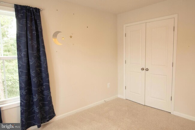 Building Photo - 4100 Bolton Ct