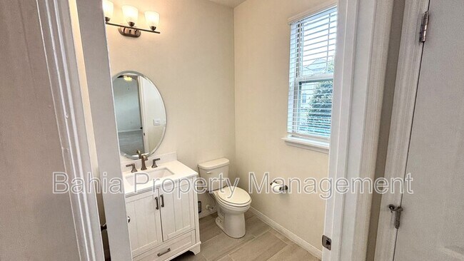 Building Photo - 15938 Moonlight Bay St
