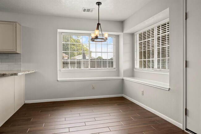 Building Photo - 11307 Travelers Way Cir